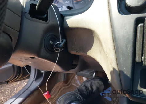 2001 Honda Accord 2.3 Lx из США, поврежденный, VIN 1HGCG56481A095405